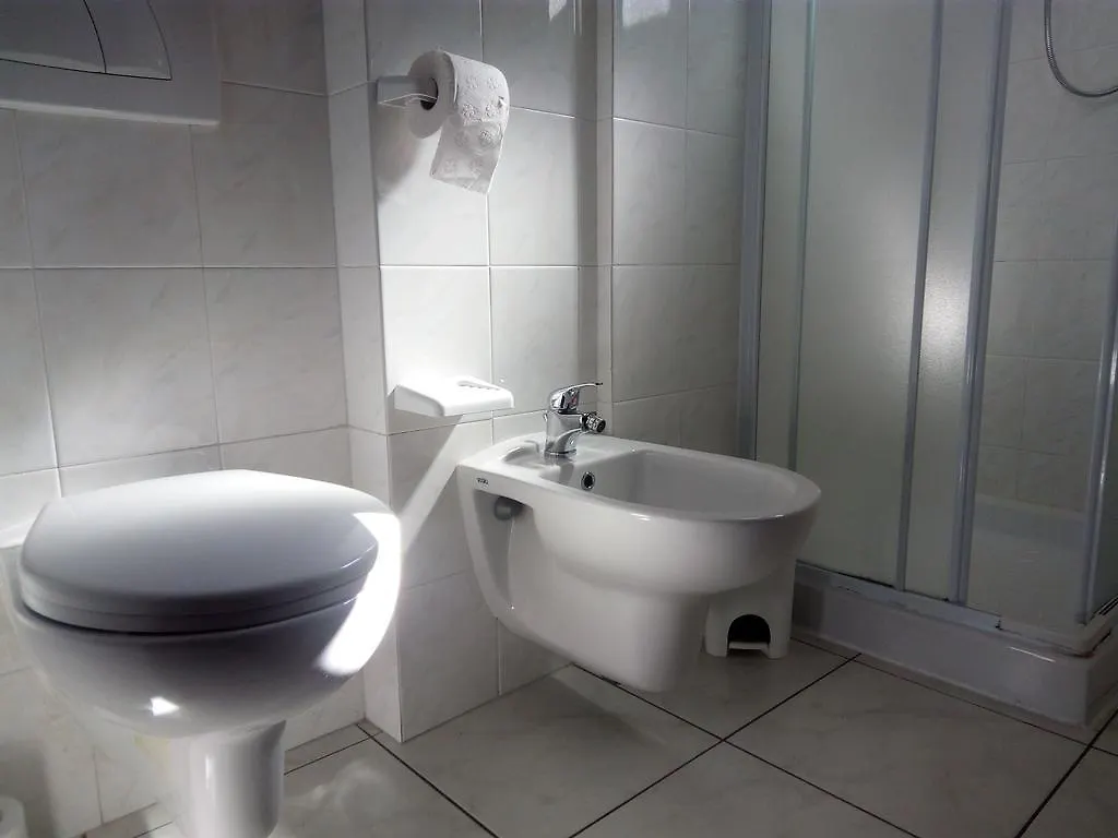 Residence Maryel Rimini 2*,  Italia