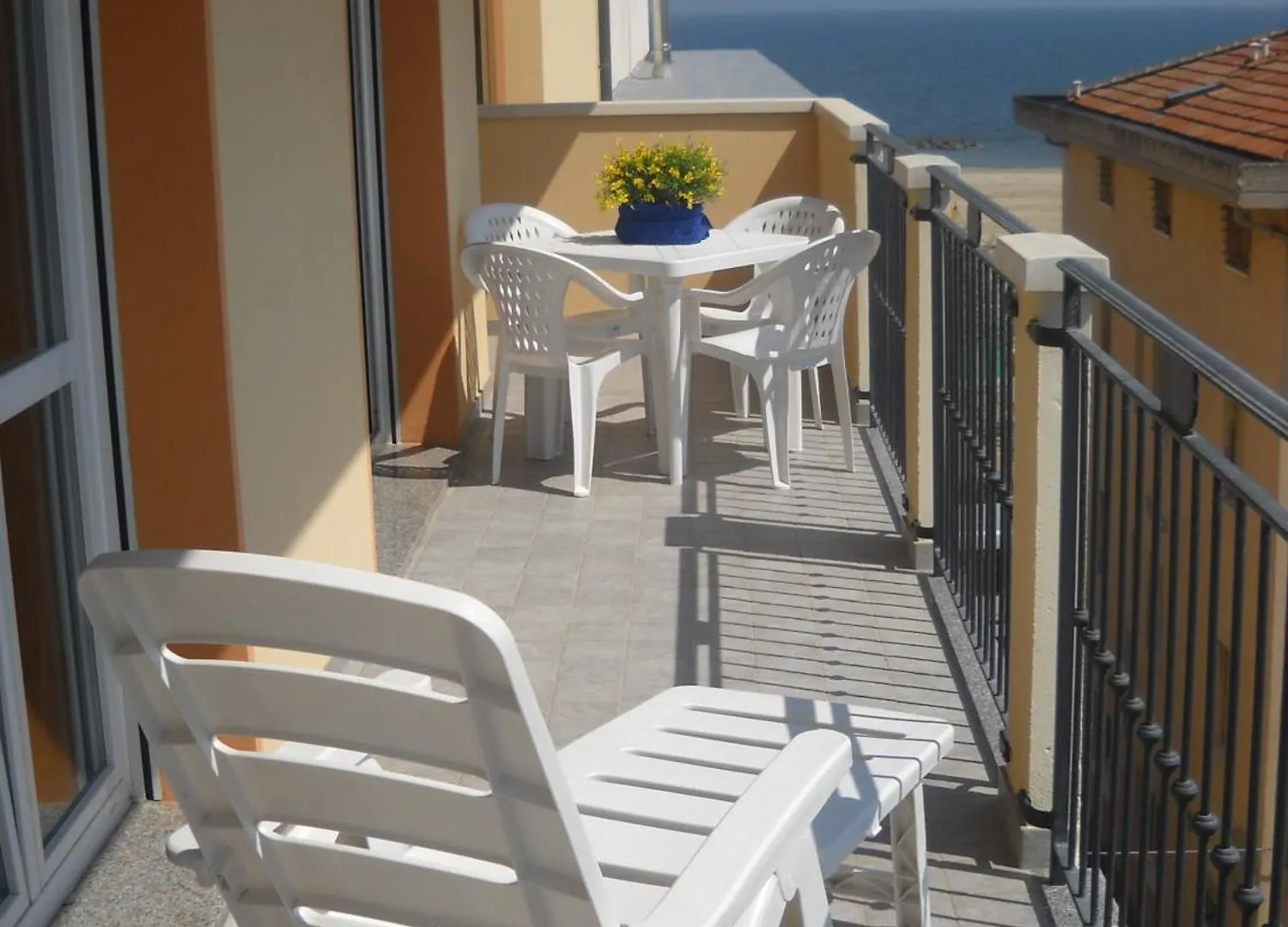 Residence Maryel Rimini 2*,  Italy