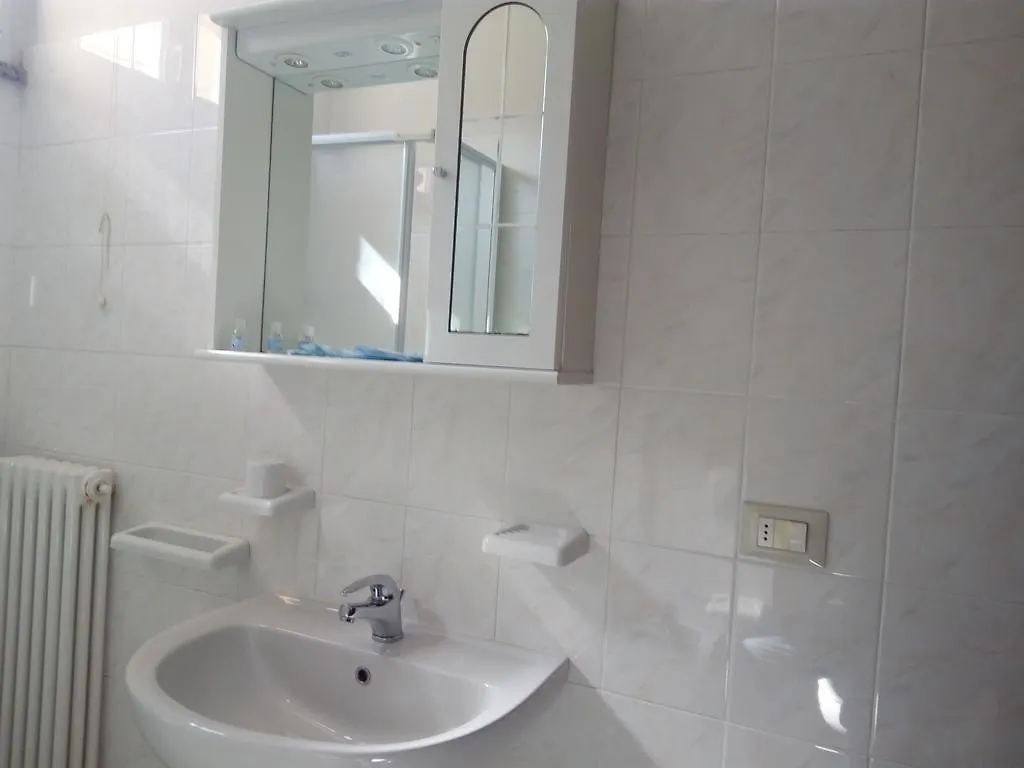 Residence Maryel Rimini 2*,